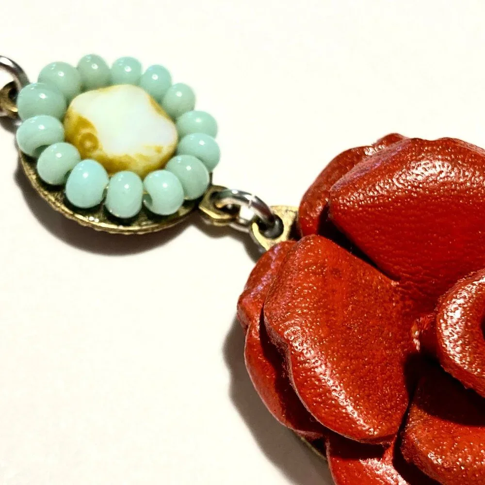 Artisan Mixed Media Necklace with Silver Serpentine Chain and Clasp NWT